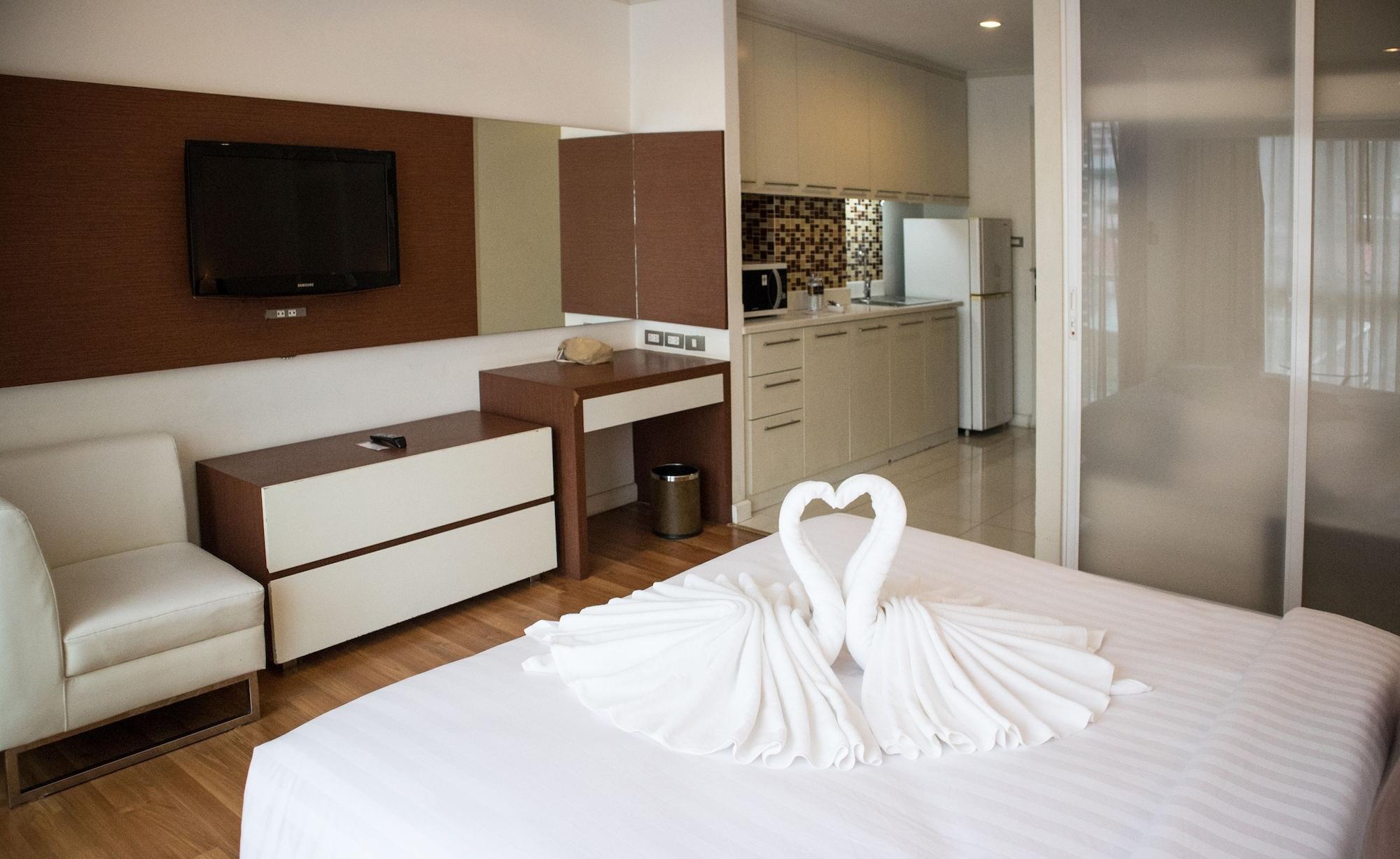 Sathorn Grace Serviced Residence Bangkok Exteriör bild