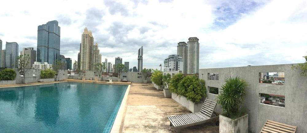 Sathorn Grace Serviced Residence Bangkok Exteriör bild